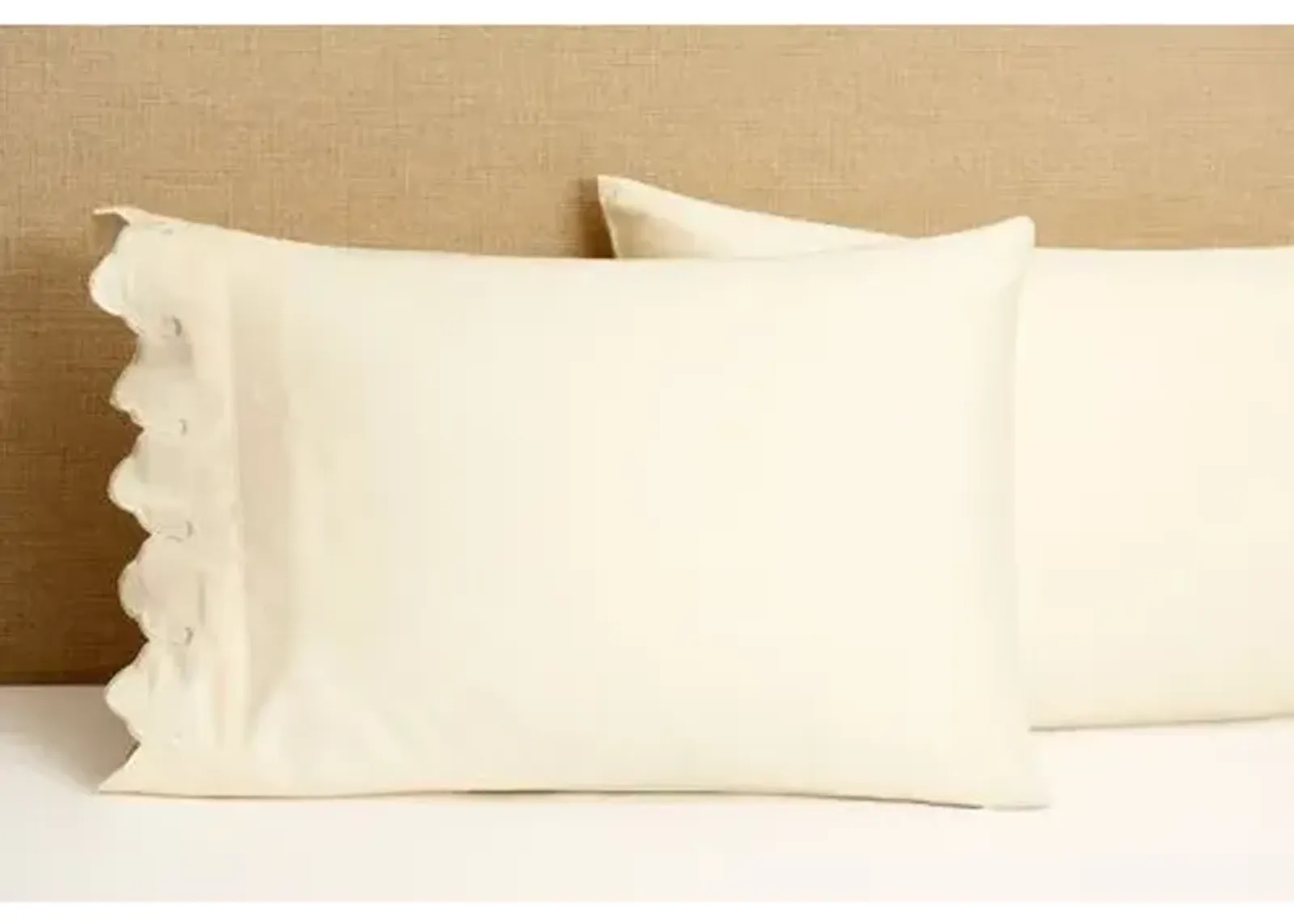 Set of 2 Standard Scallop Pillowcases - Ivory - Belle Epoque