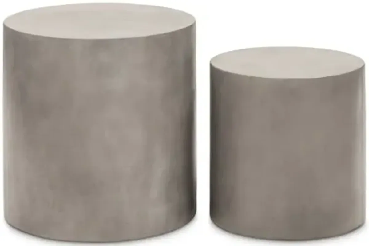 Set of 2 Elwood Indoor/Outdoor Pedestal Concrete Side Tables