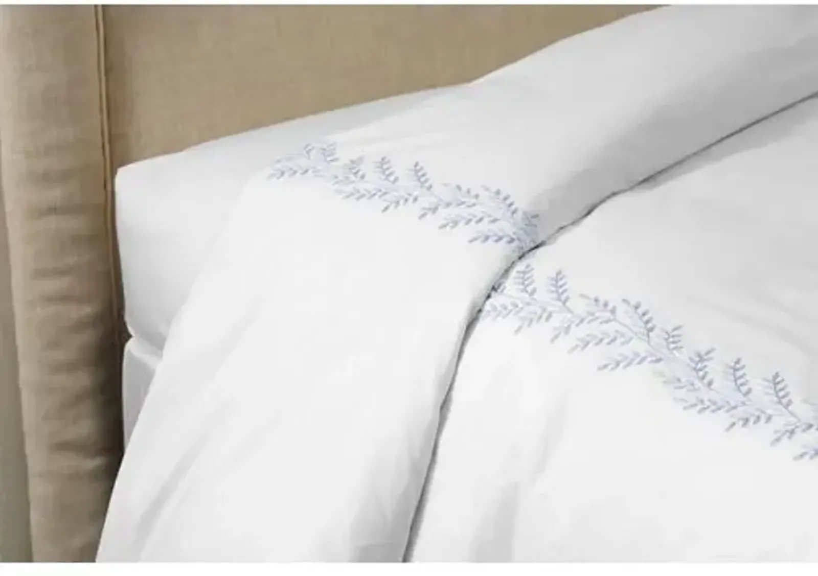 Willow Duvet - Blue - Hamburg House - White