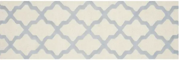 Mulberry Rug, Ivory/Blue