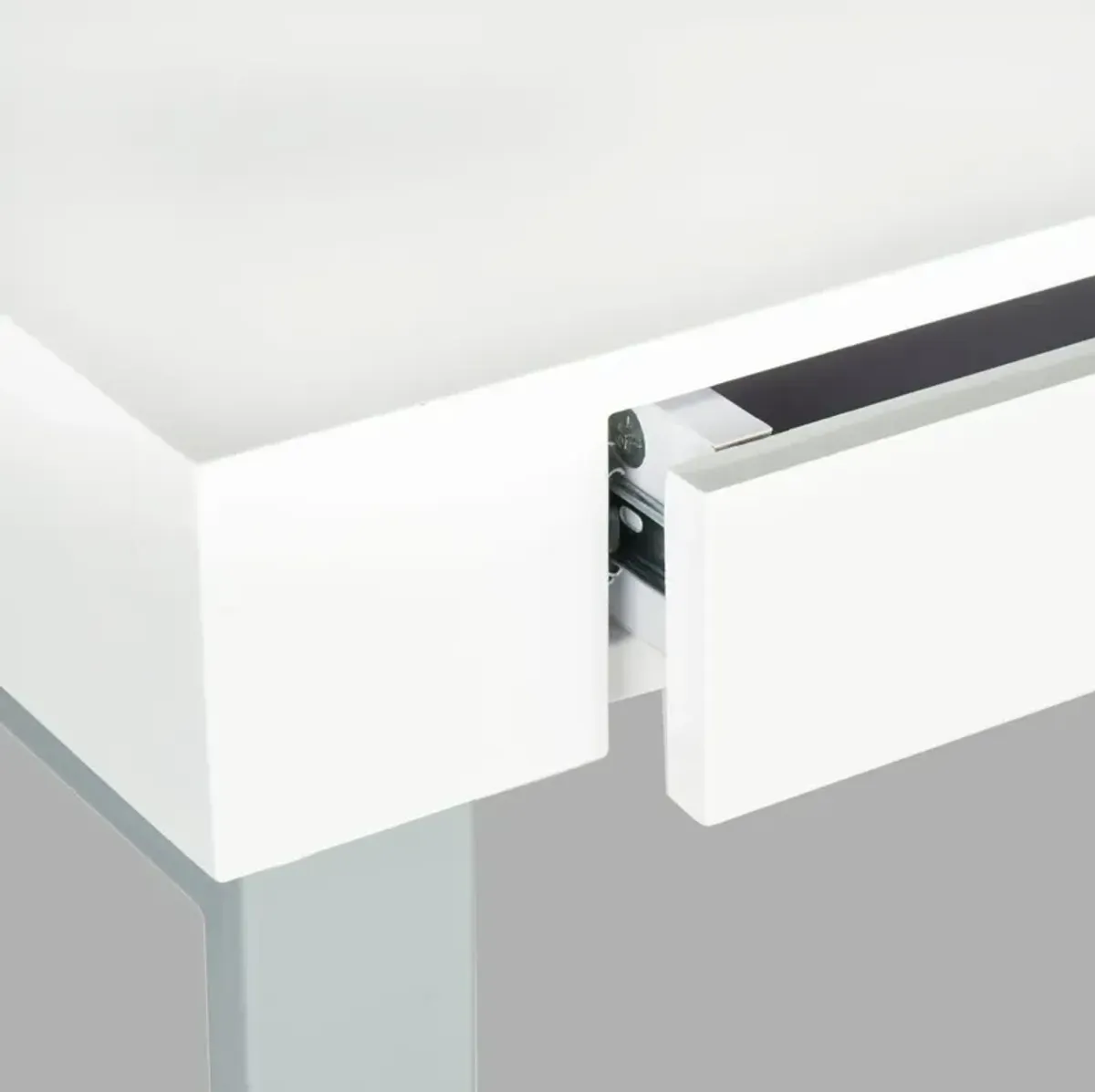 Kenneth Desk, White
