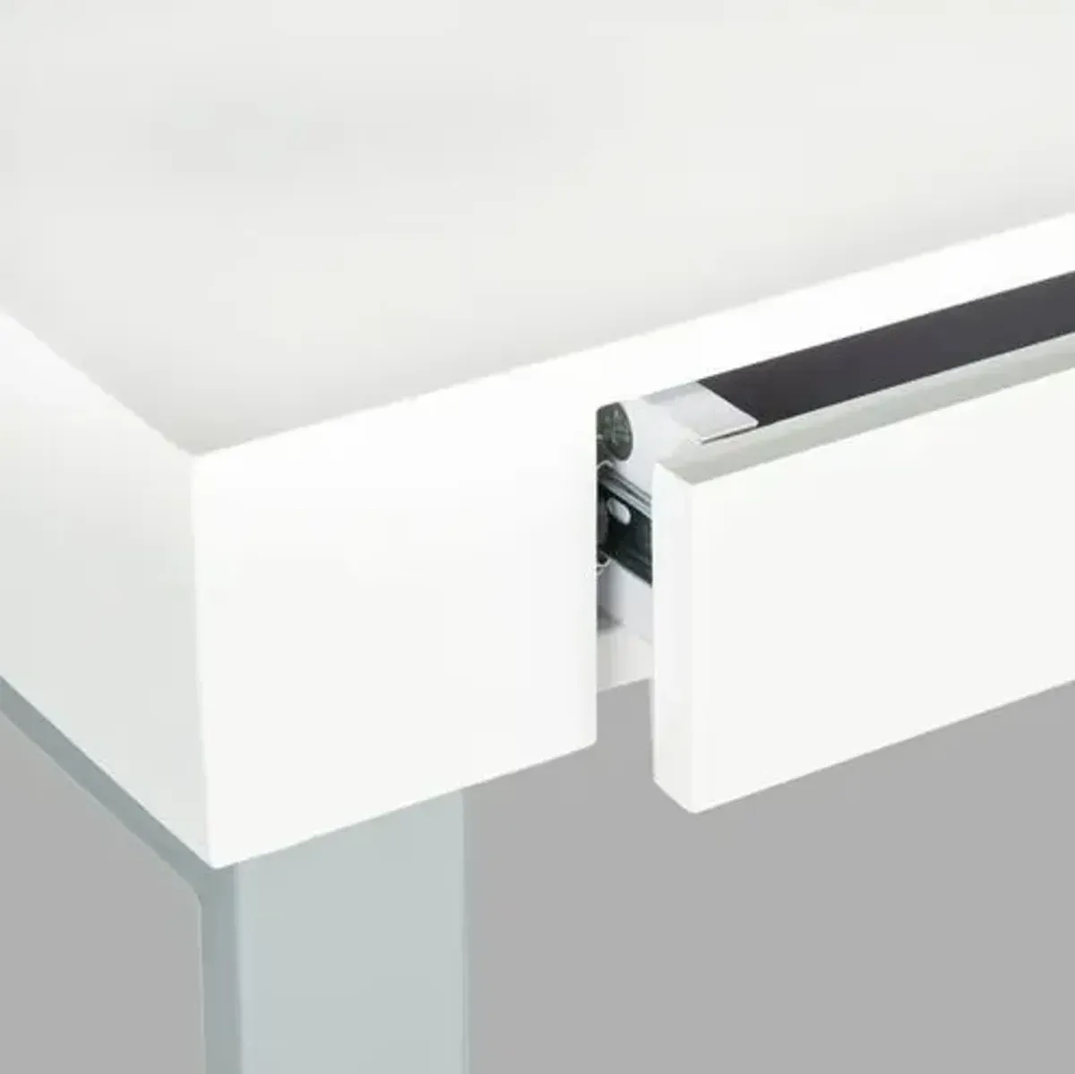 Kenneth Desk - White