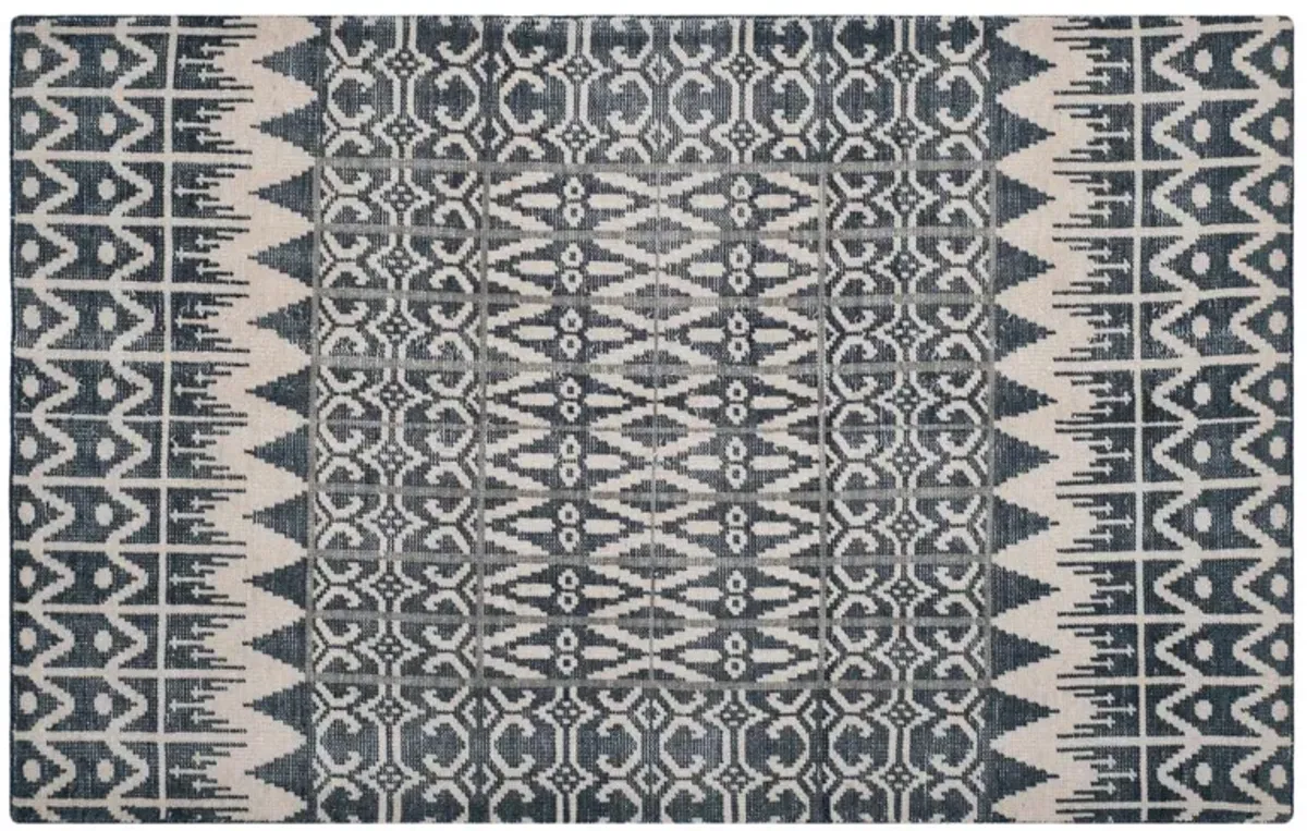 Federiko Rug, Charcoal