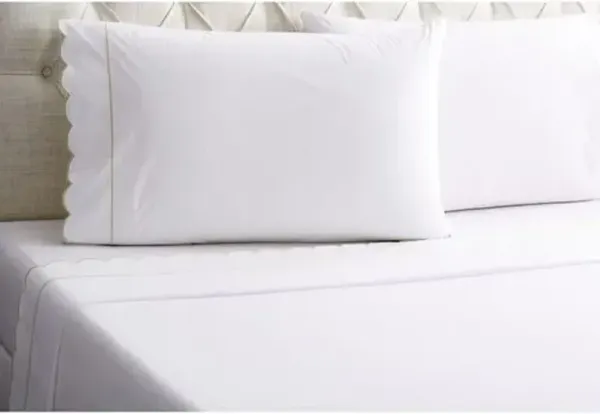 Ruffle Embroidered Scallop Sheet Set - Hamburg House - White, 300 Thread Count, Egyptian Cotton Sateen, Soft and Luxurious