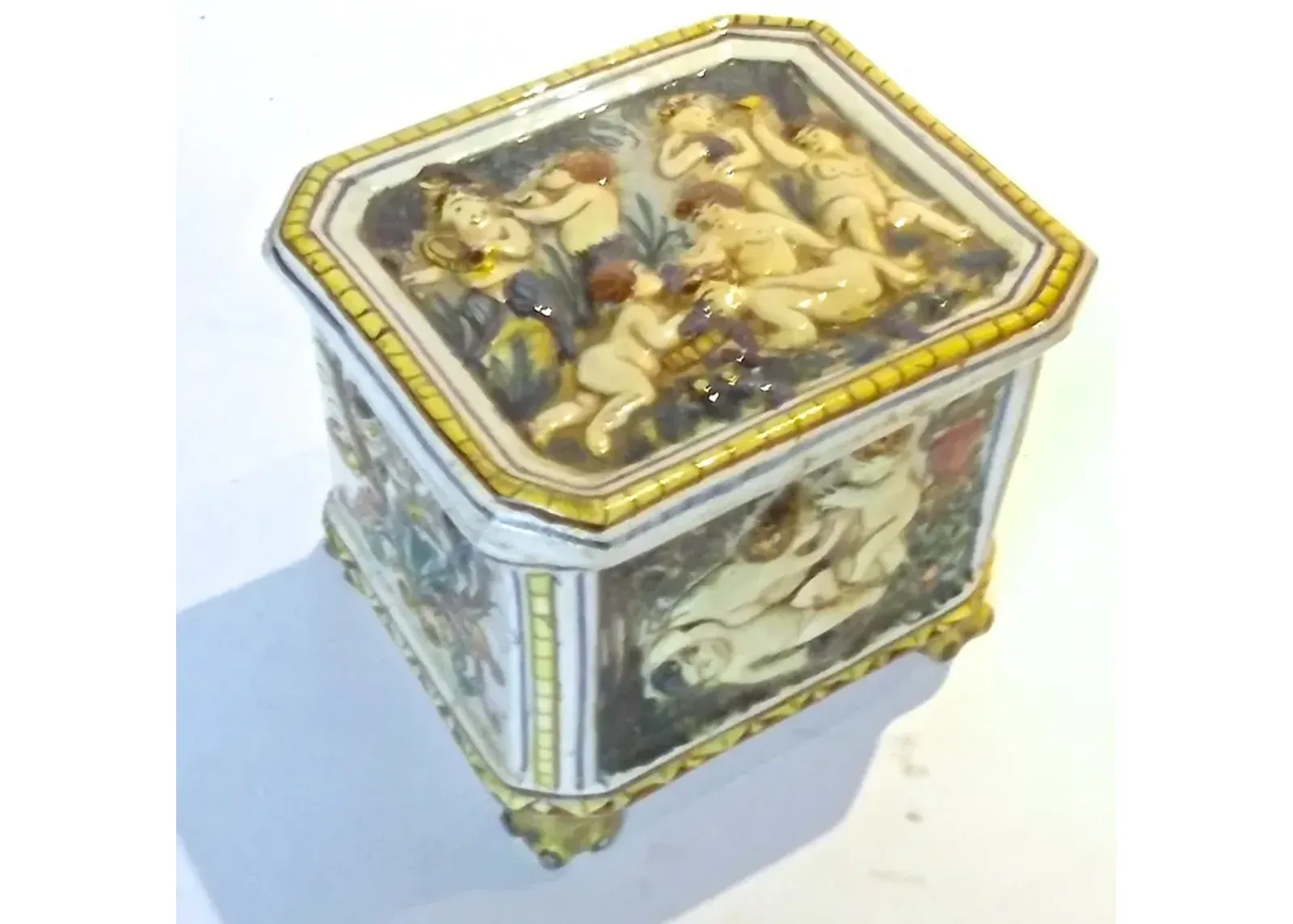 Italian Ceramic Cherub Lidded Box - Vermilion Designs - Ivory