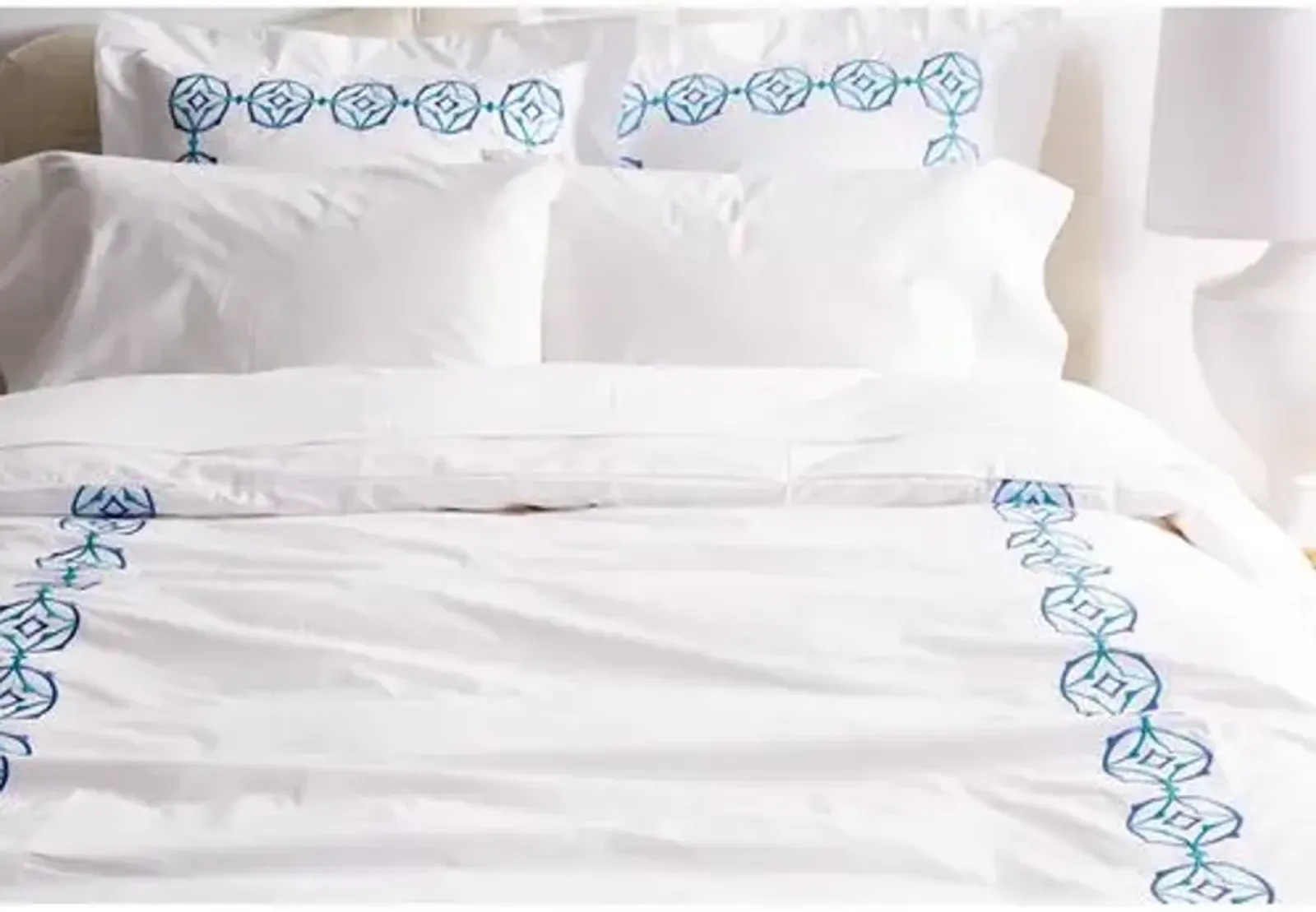 Tropez Duvet - Turquoise - Hamburg House - White