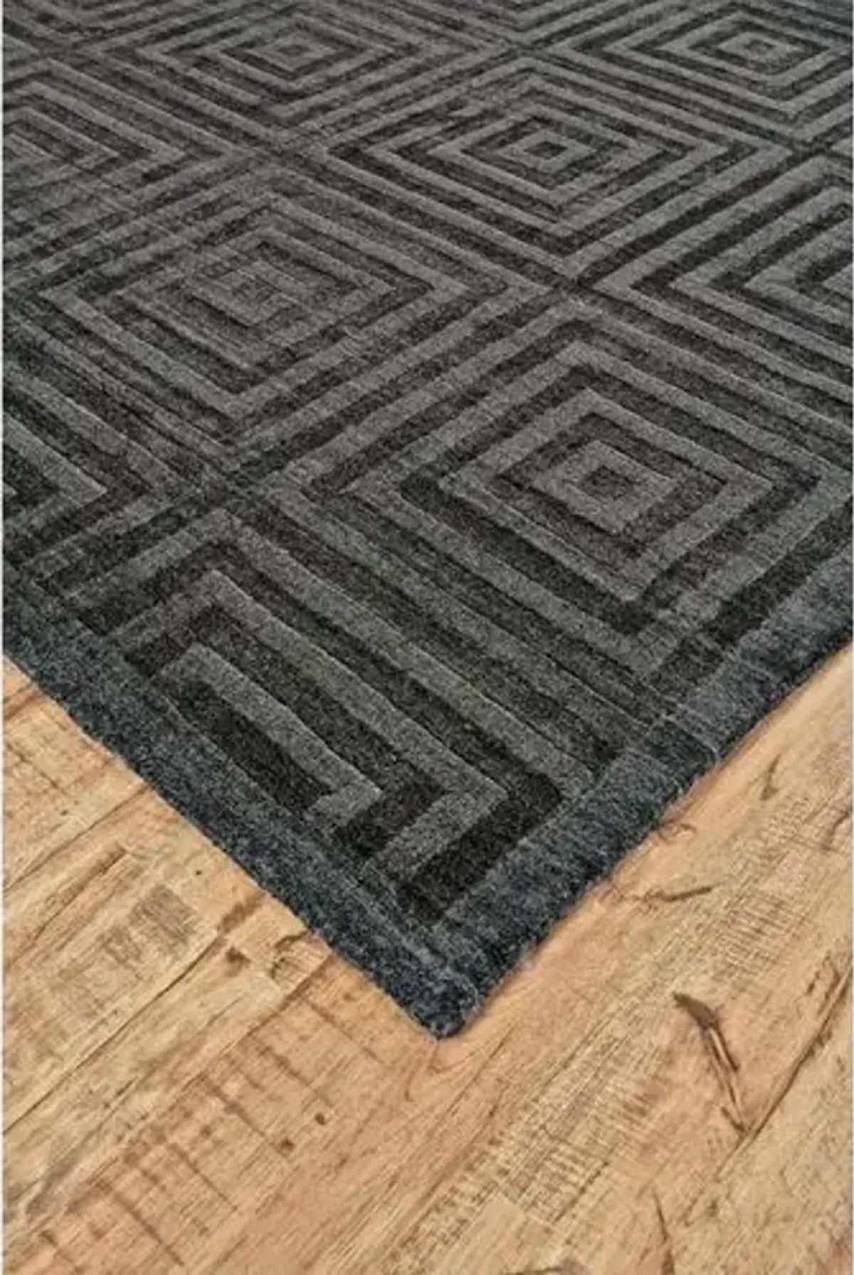 Fiona Rug - Dark Gray - Gray