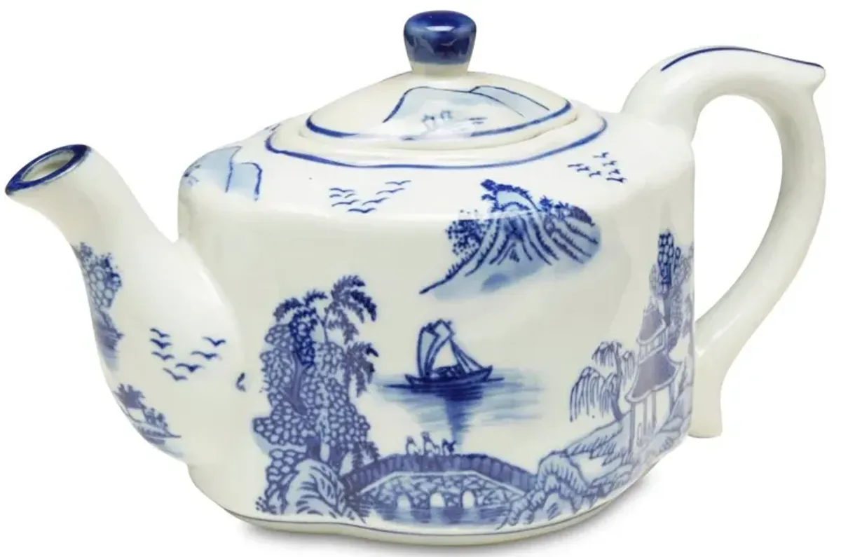 Decorative Chinoiserie Scene Teapot