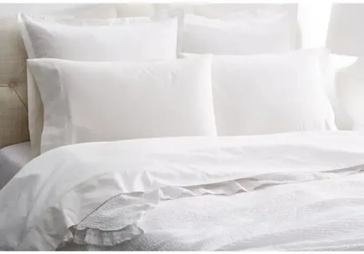 Sara Coverlet - White - Belle Epoque