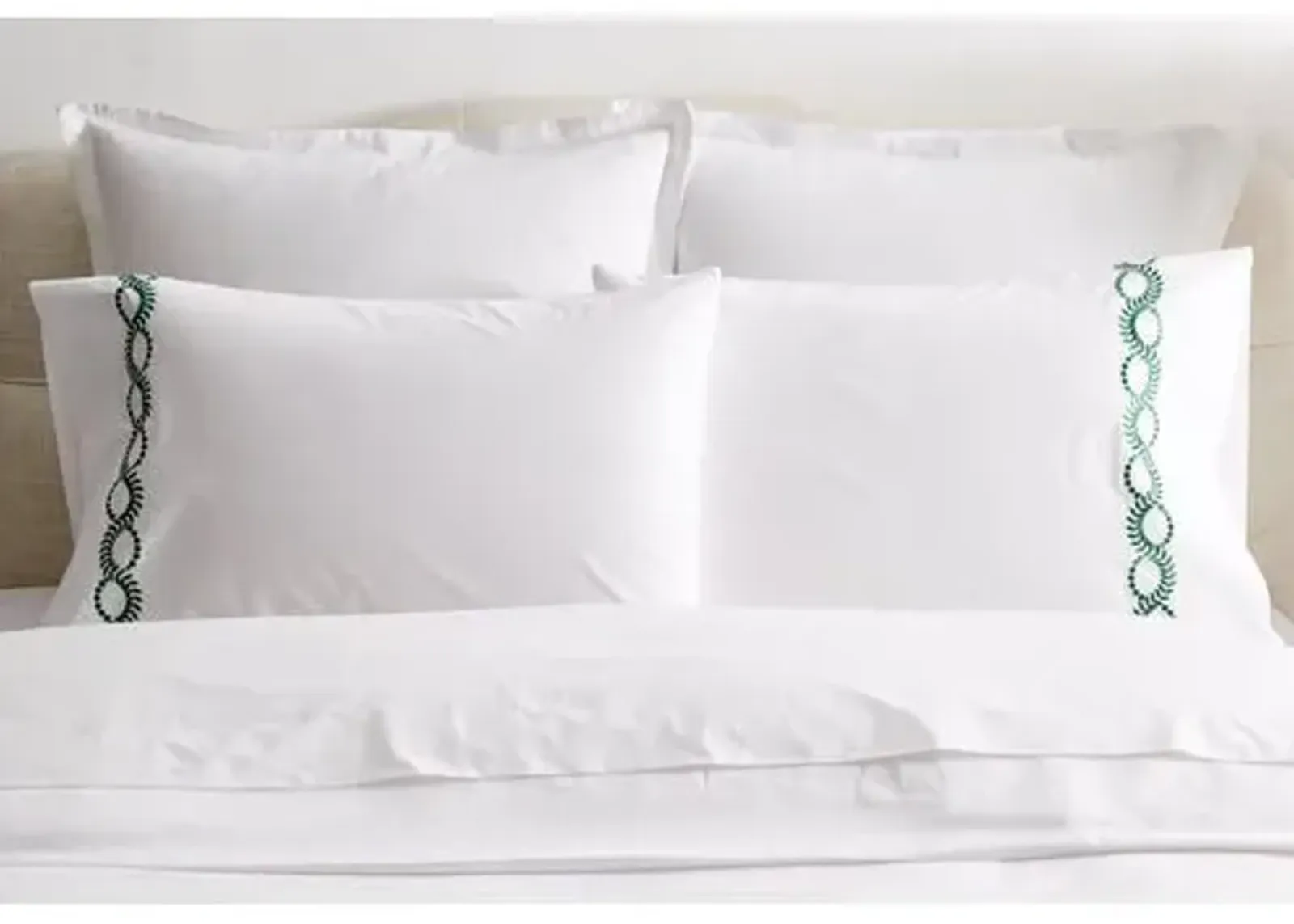 Set of 2 Wheat Pillowcases - White/Green - Hamburg House