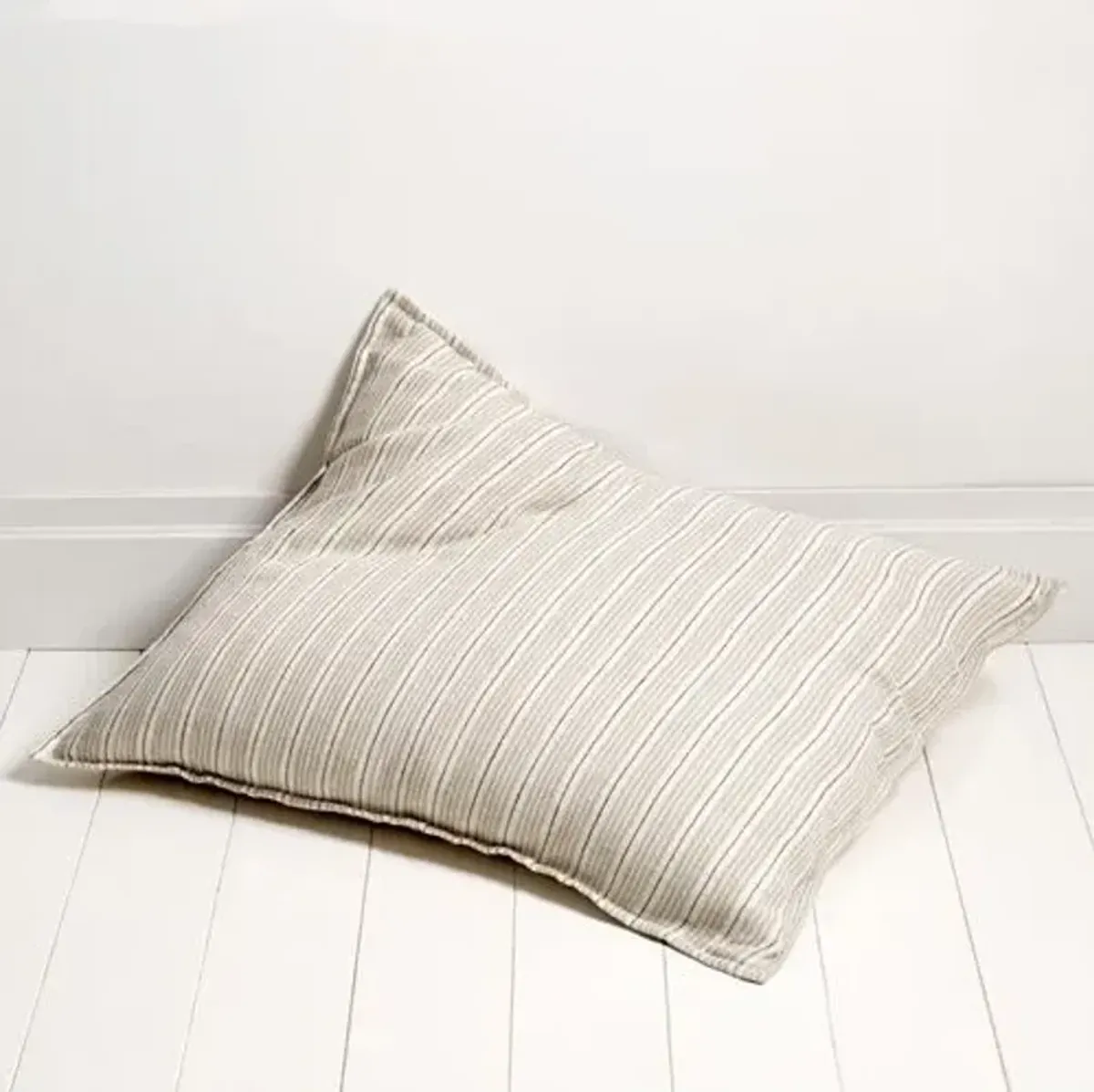 Newport 20x20 Pillow - Natural/Midnight Linen - Pom Pom at Home