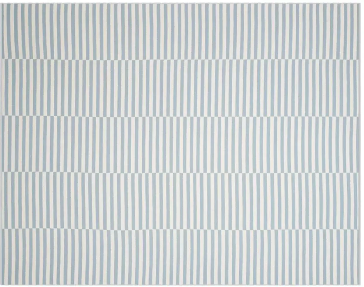 Bast Rug, Ivory/Light Blue