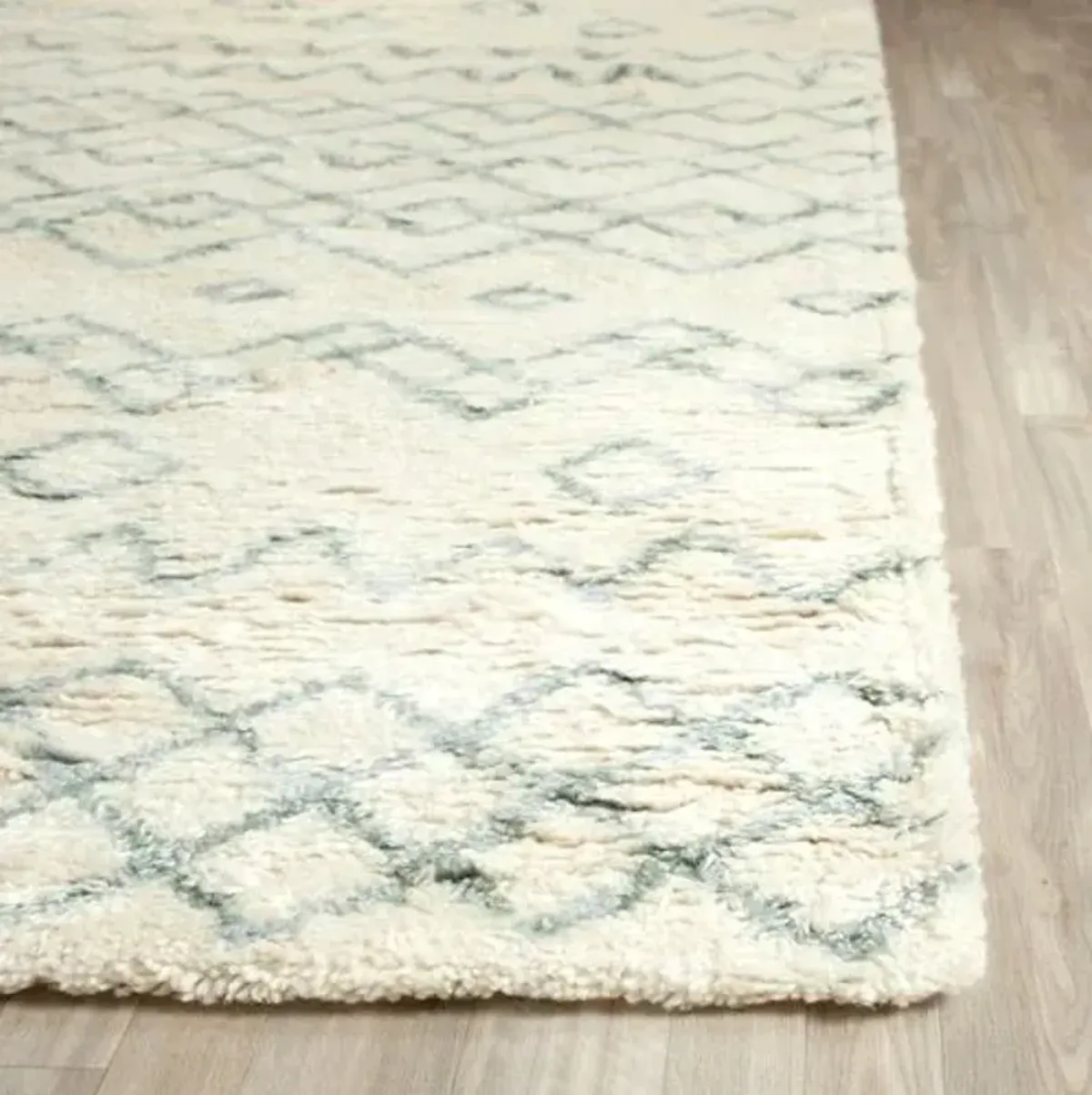 Abhaya Rug - Ivory/Blue - Ivory