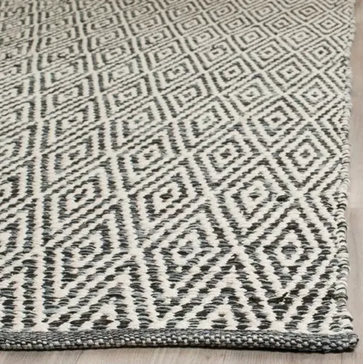 Milligan Rug - Ivory/Dark Gray - Gray