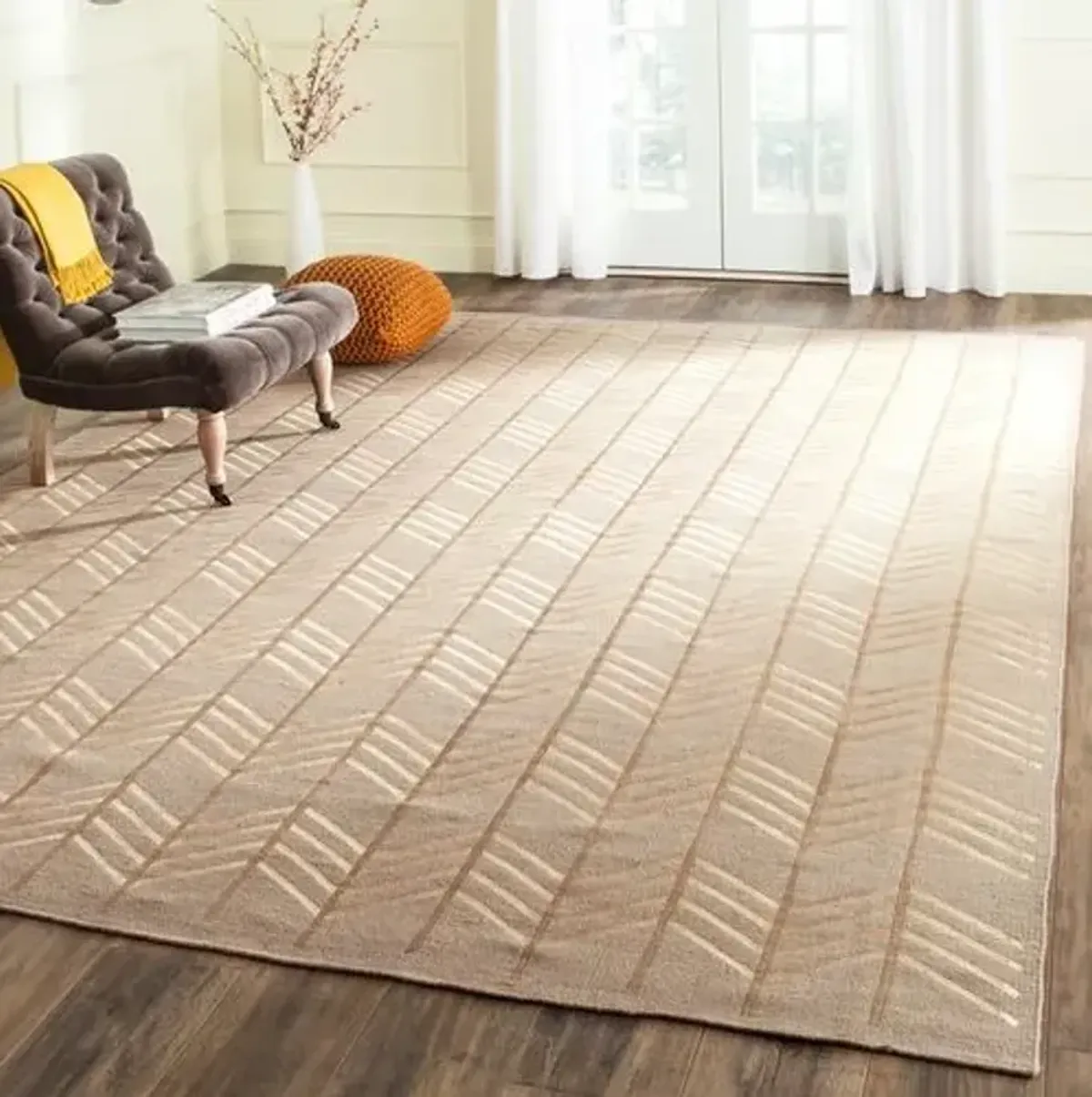 Caplin Flat-Weave Rug - Beige/Ivory - Beige