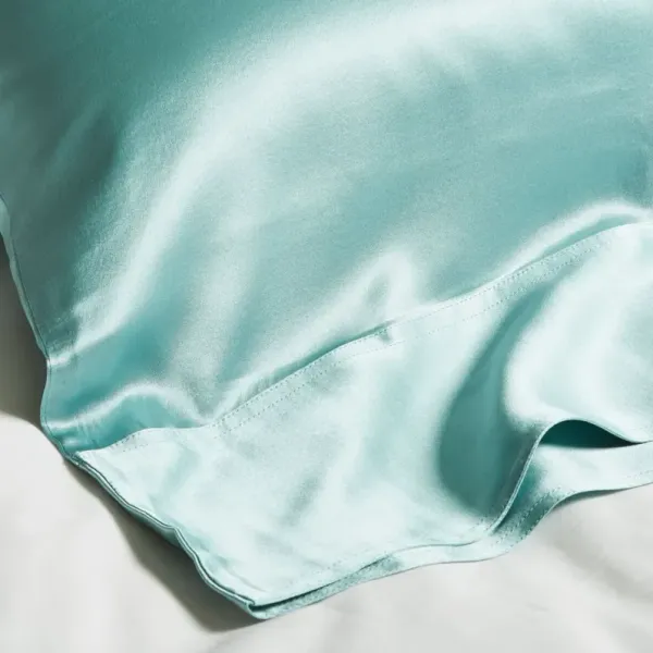 Classic Collection Silk Pillowcase
