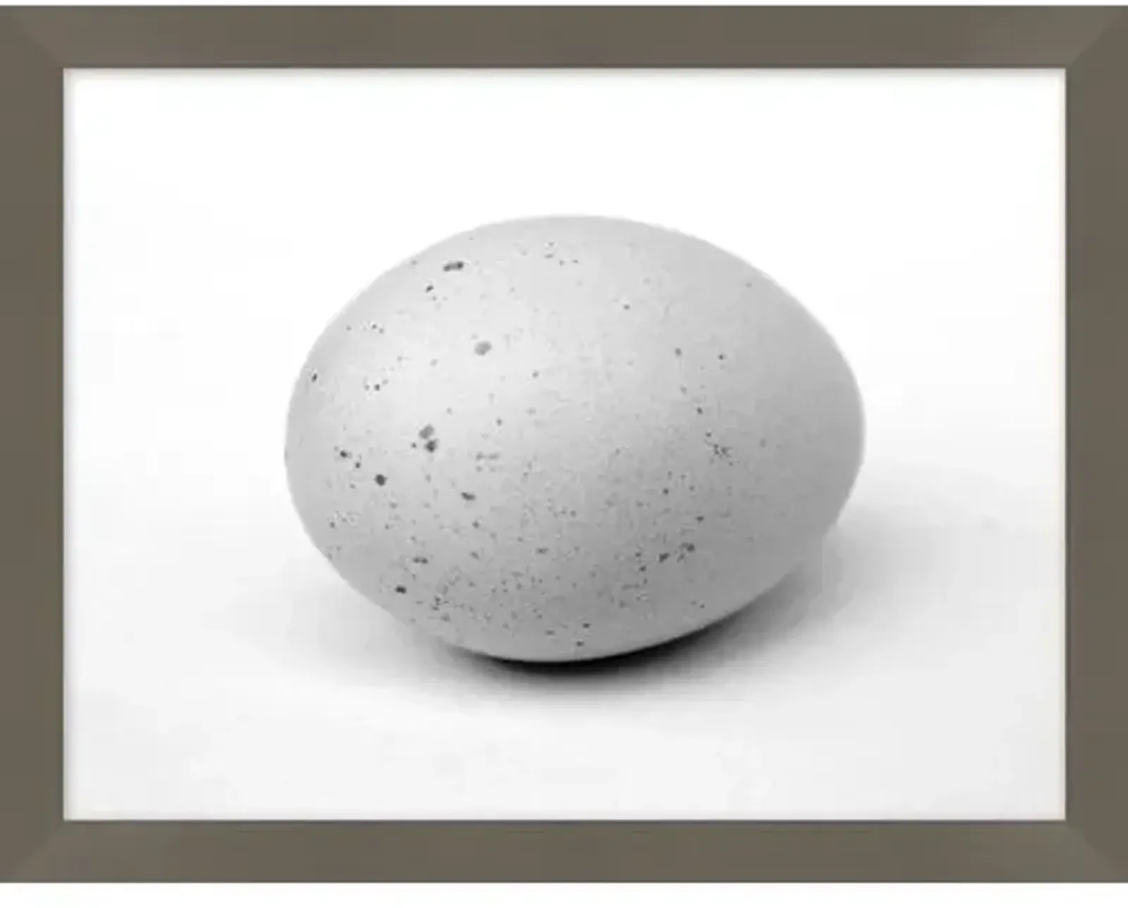 Minimalist Egg 2 - Gray