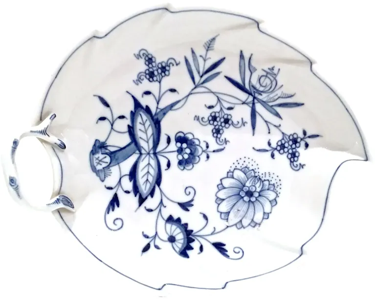 Meissen Blue Onion Floral Leaf Dish - Vermilion Designs