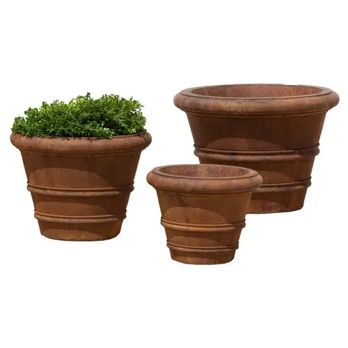 Classic Rolled-Rim Outdoor Planter - Rustic Iron - Campania International - Brown - 18"