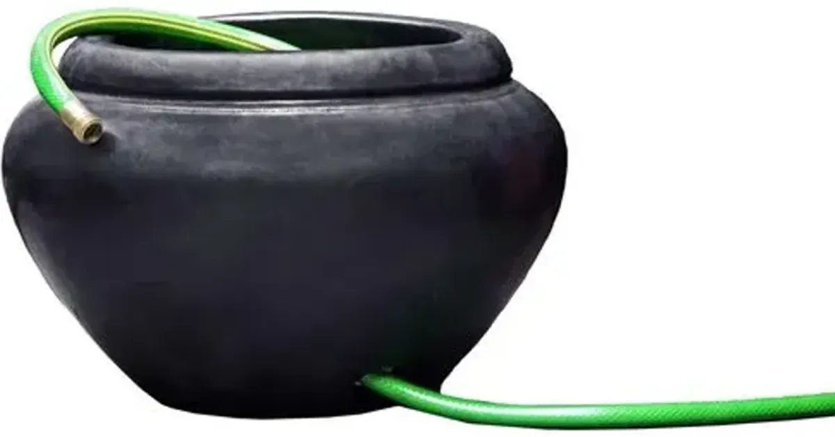 21" Outdoor Hose Pot - Graphite - Campania International