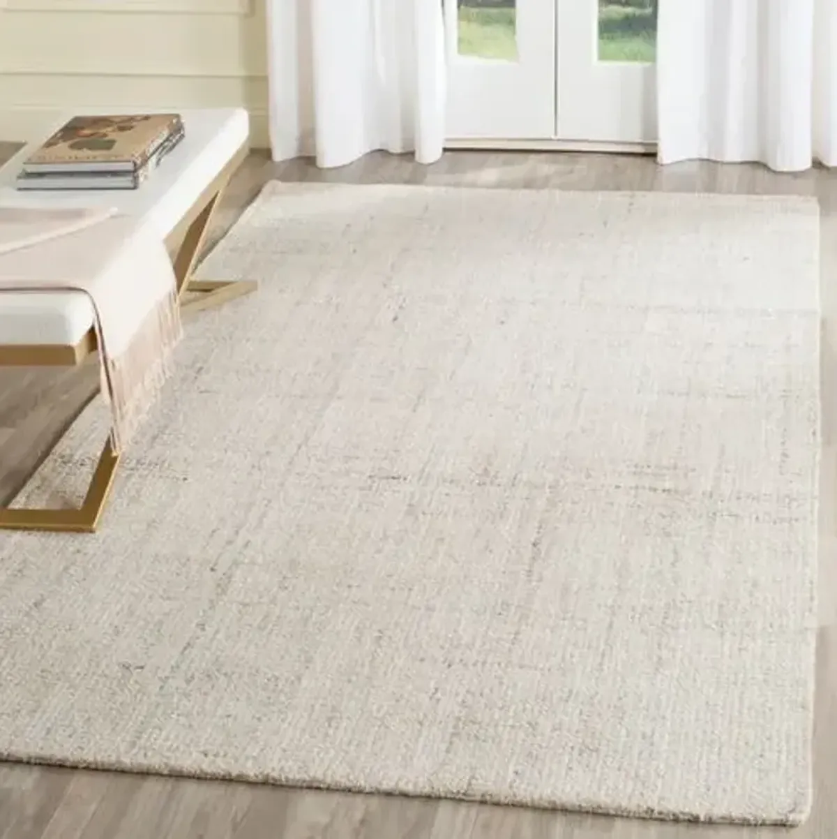 Hunnam Rug - Ivory/Beige - Ivory