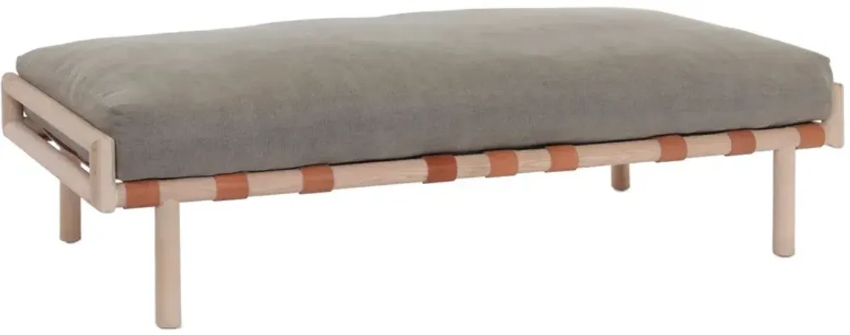 Vander Bench, Moss Linen