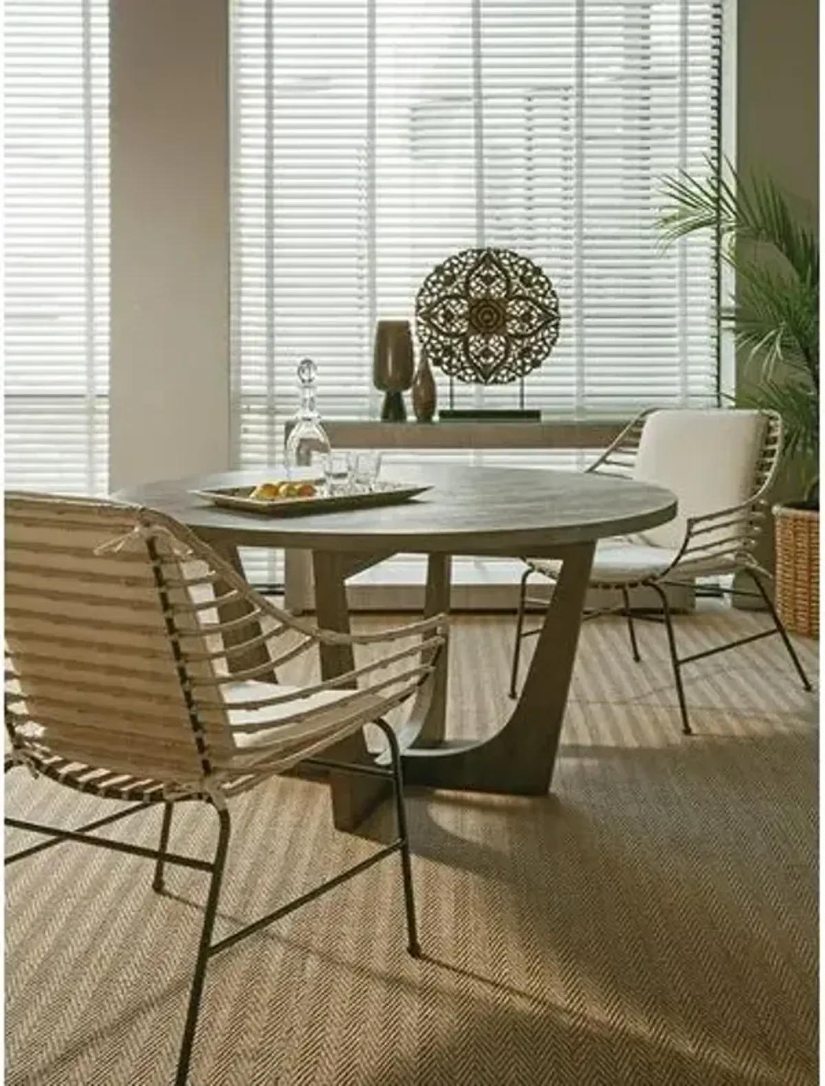 Brio Round Dining Table - Grigio Warm Gray - Artistica