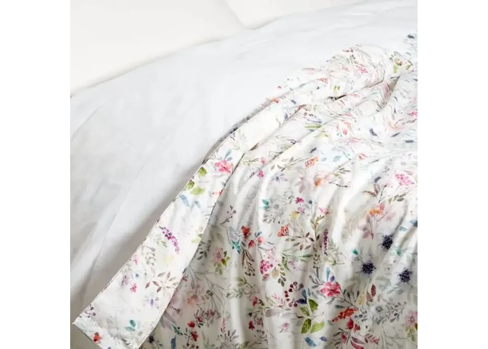 Chloe Duvet Cover - Peacock Alley - White