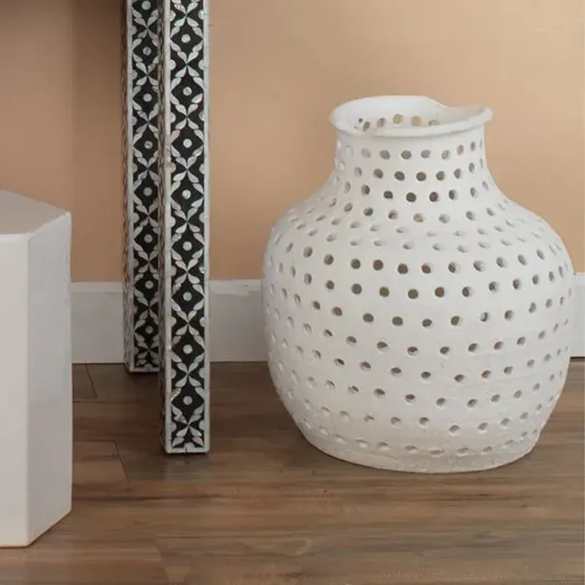 19" Porous Vase - Matte White - Jamie Young Co.