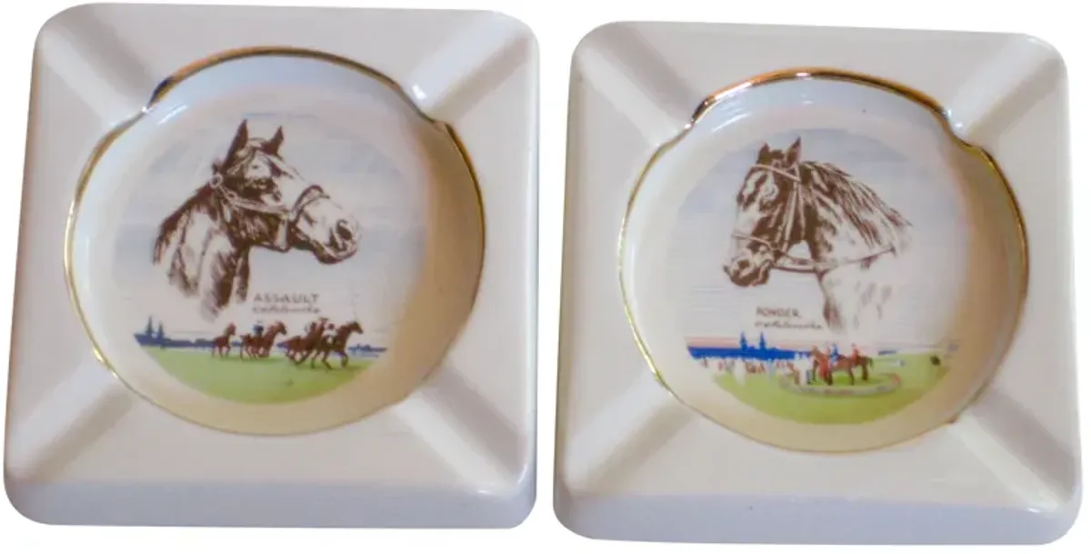 Assault and Ponder Horse Ashtrays - Set of 2 - The Emporium Ltd. - White