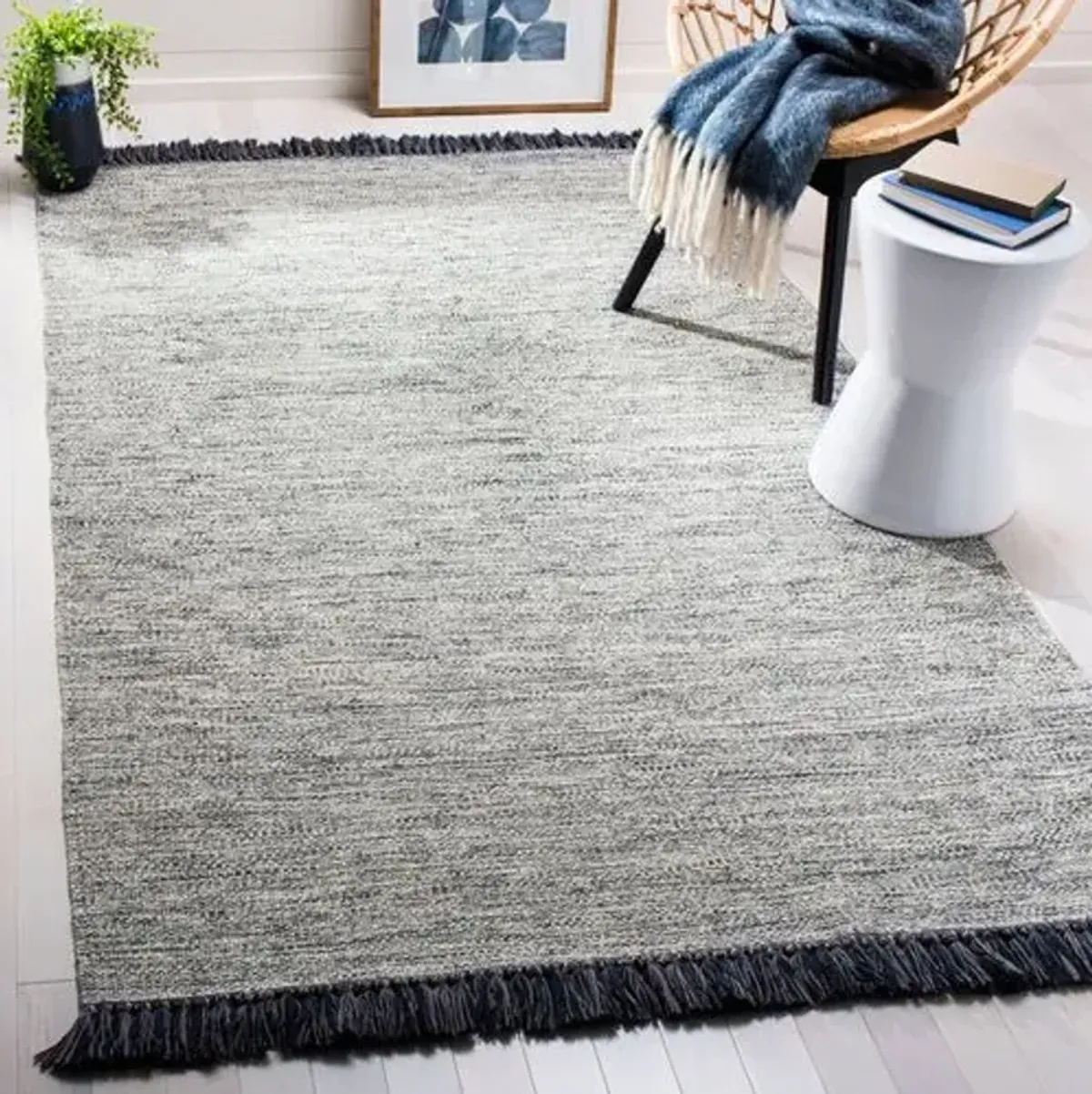 Pess Kids' Rug - Gray - Gray