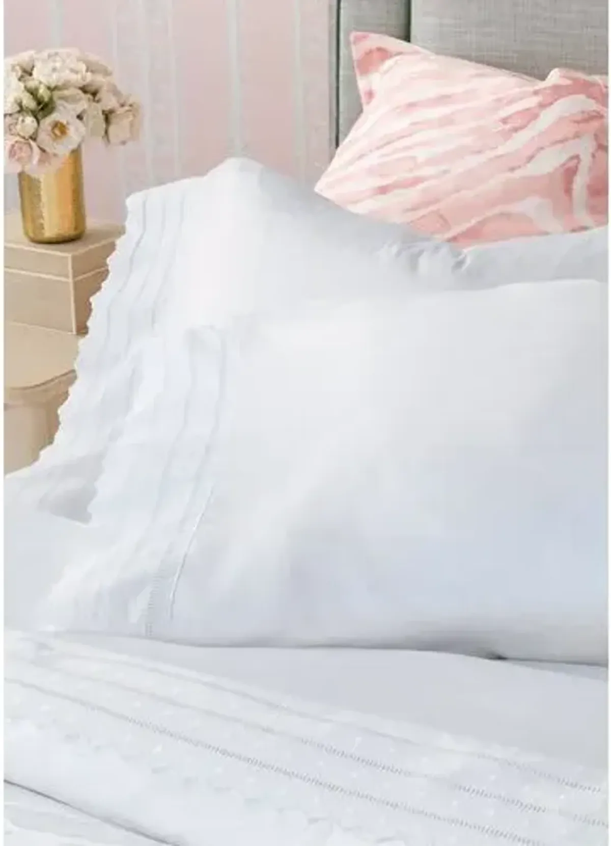 Harper Pillowcase - White