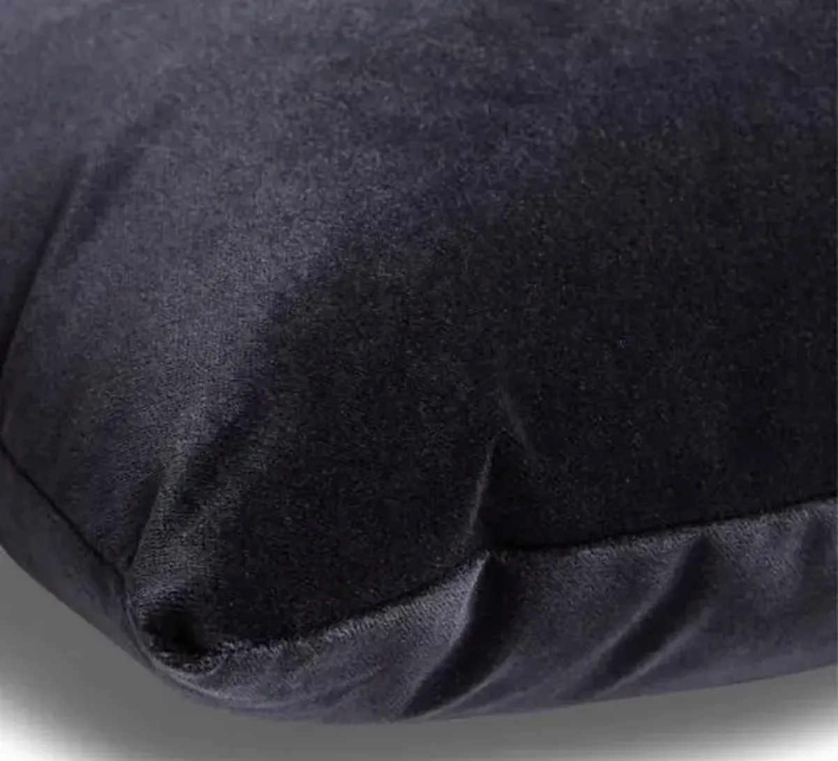 Hazel Pillow - Ebony Velvet