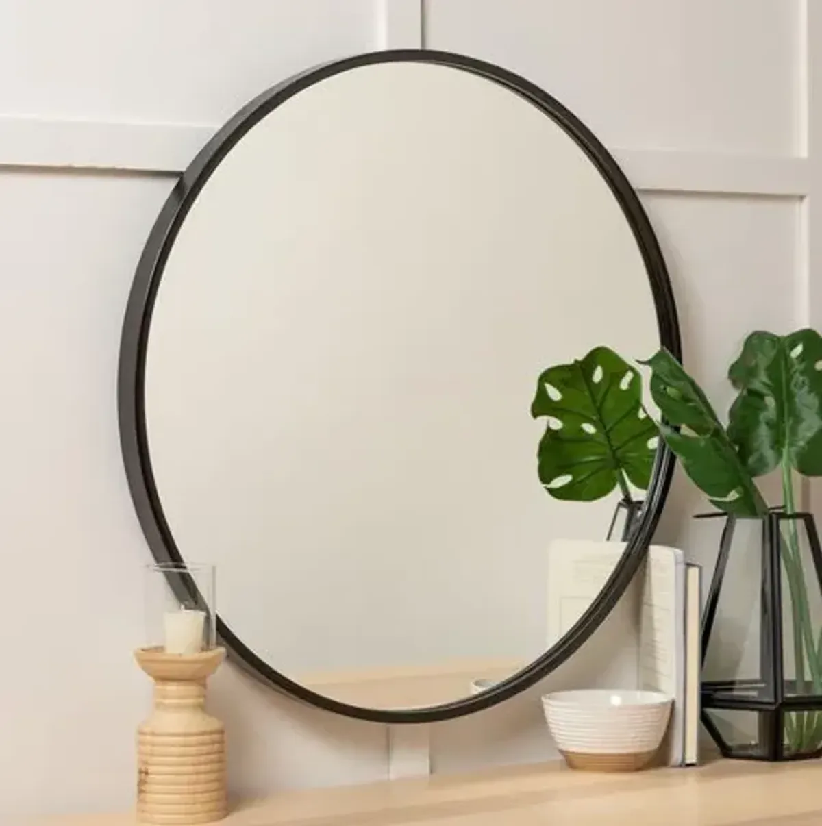 Luna Round Wall Mirror - Black