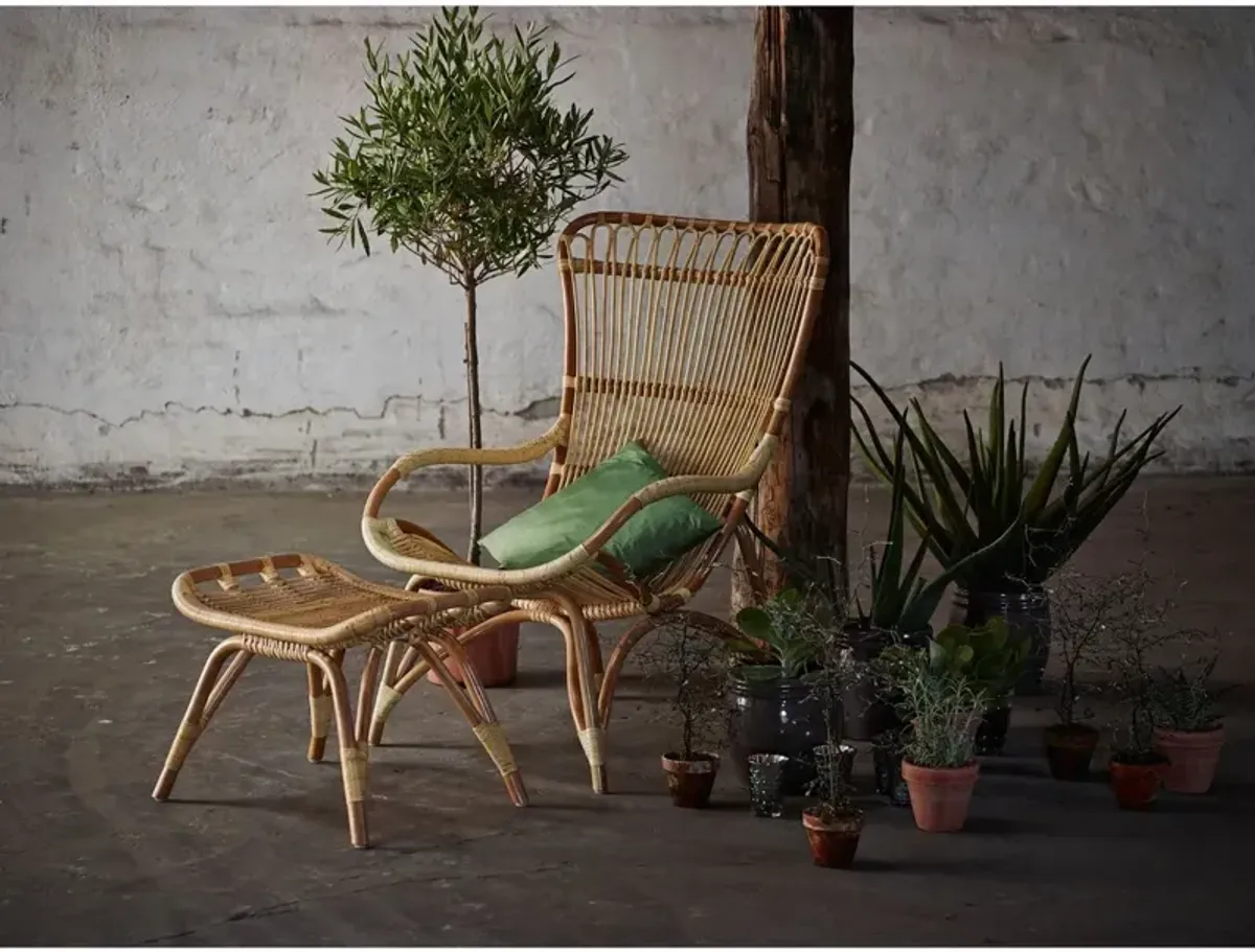 Monet Ottoman, Natural