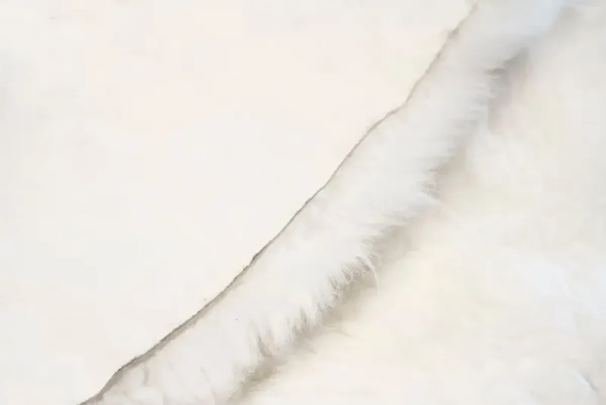 5'x5' round New Zealand Sheepskin Rug, Natural