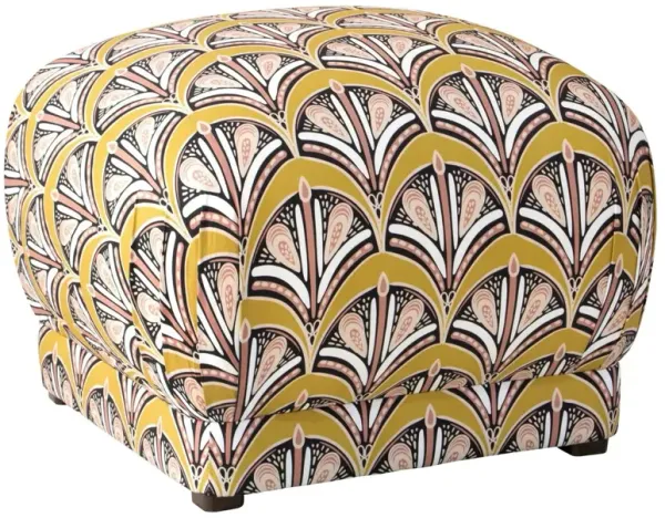 Benton Ottoman, Gold Scallop