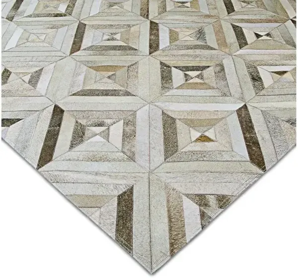 Gian Blocks Hide, Ivory