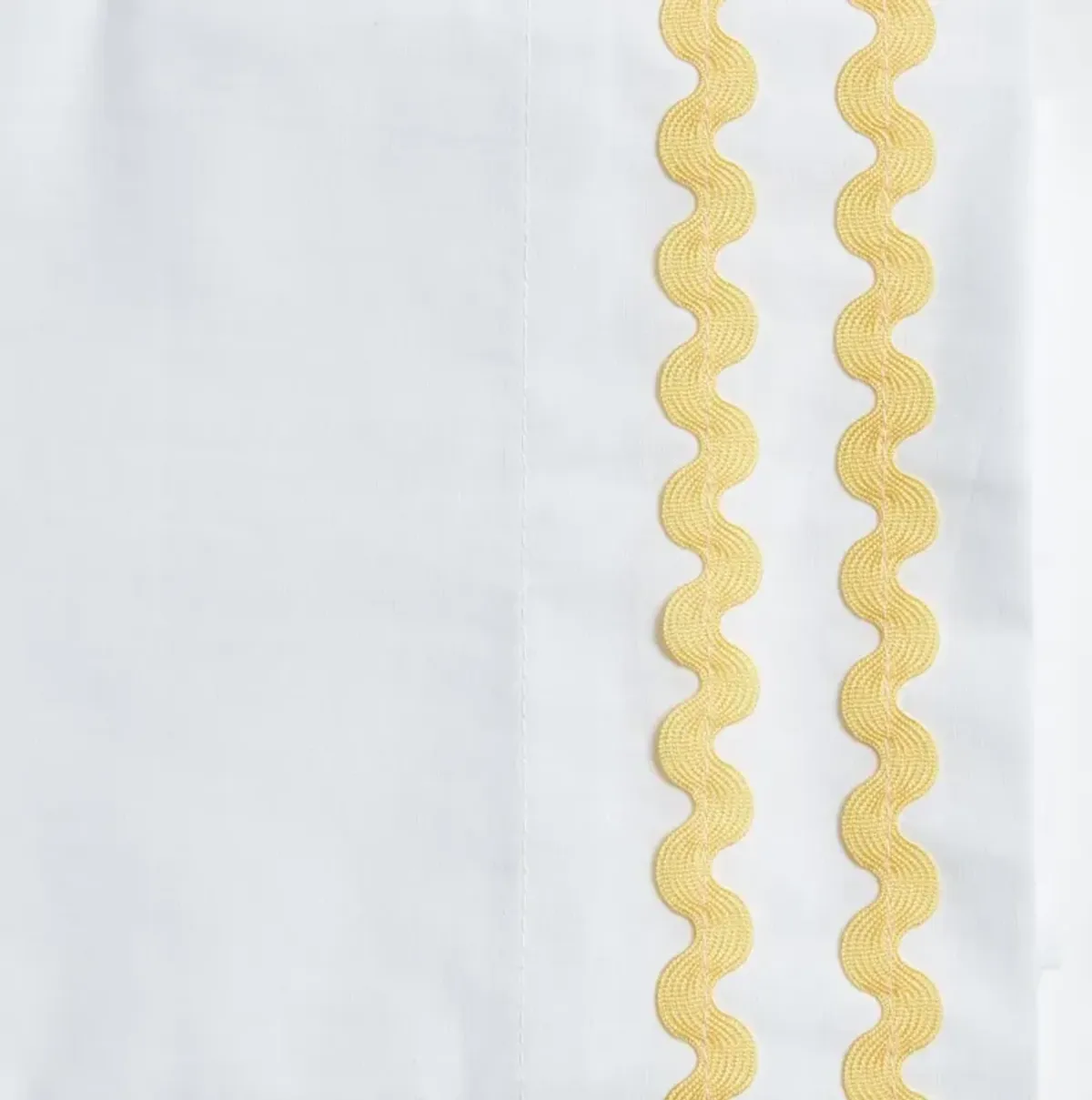 April Sheet Set, Yellow