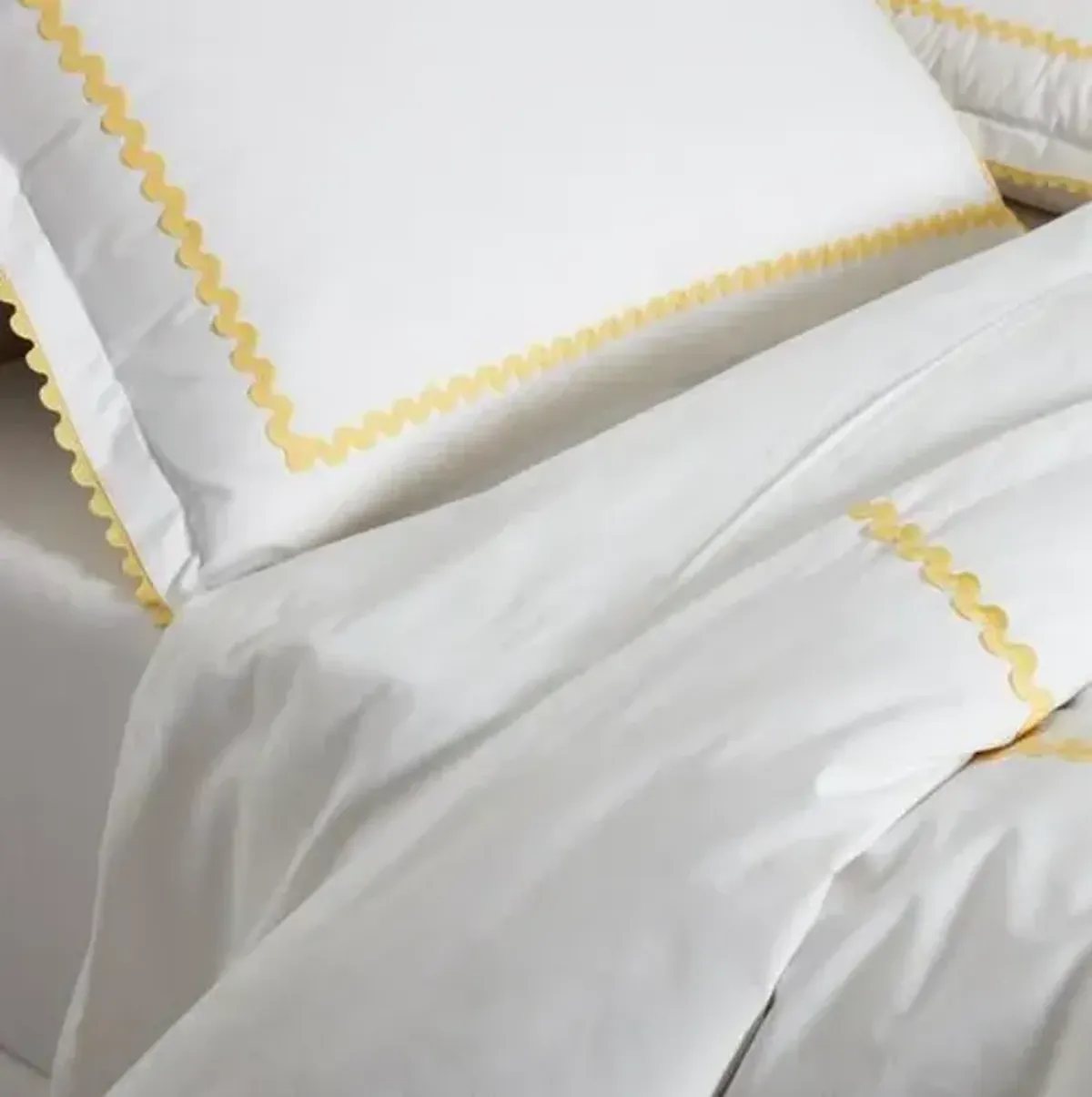 April Duvet Set - Yellow