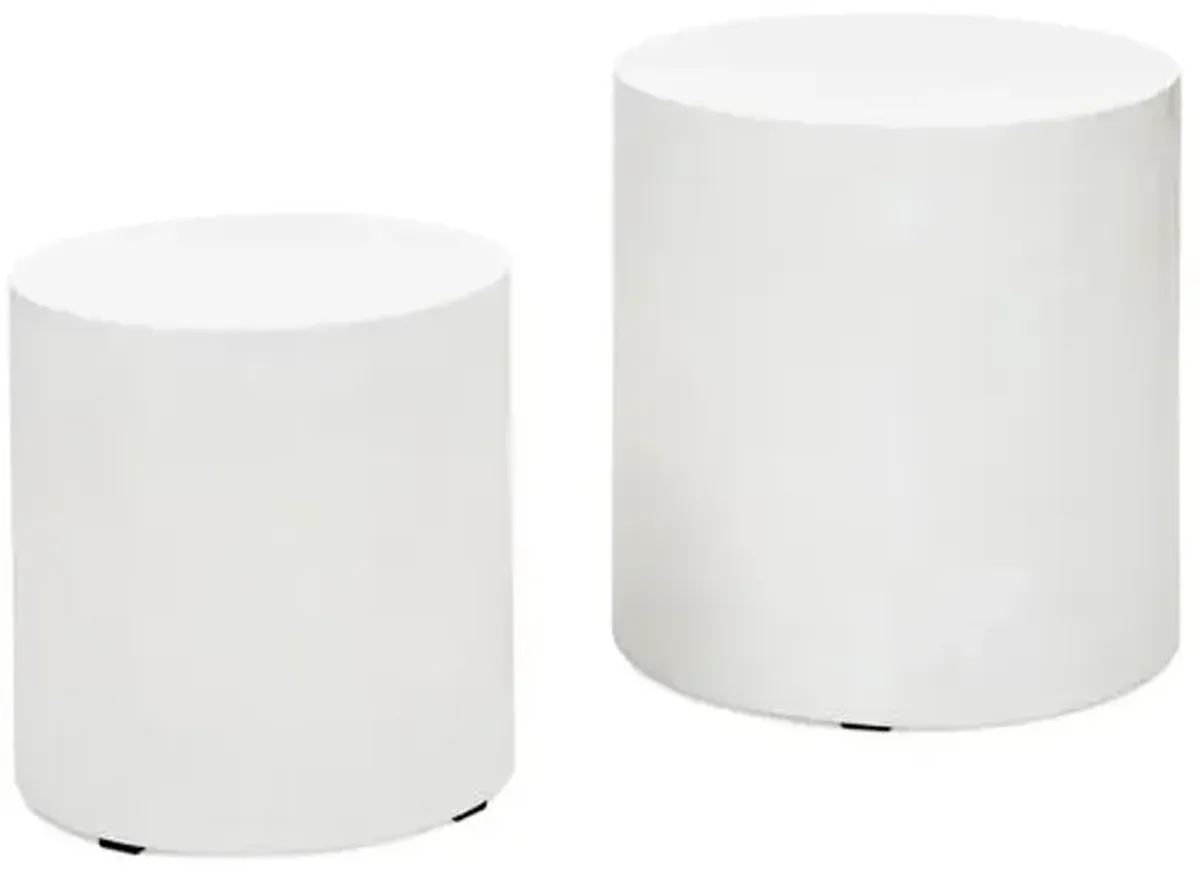 Set of 2 Elwood Pedestal Concrete Outdoor Side Tables