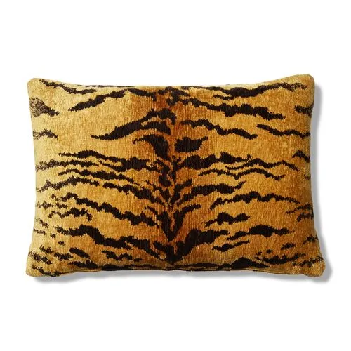 Alfie 15x23 Lumbar Pillow - Tiger Chenille