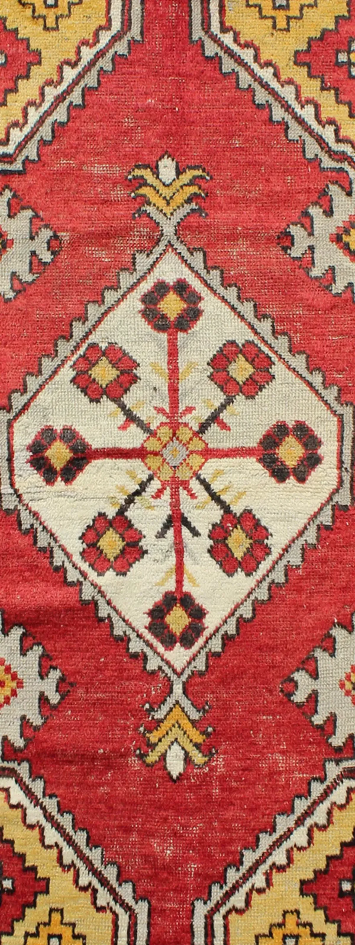 Turkish Oushak Rug - 2'7" x 5'6" - Keivan Woven Arts - Red - Red