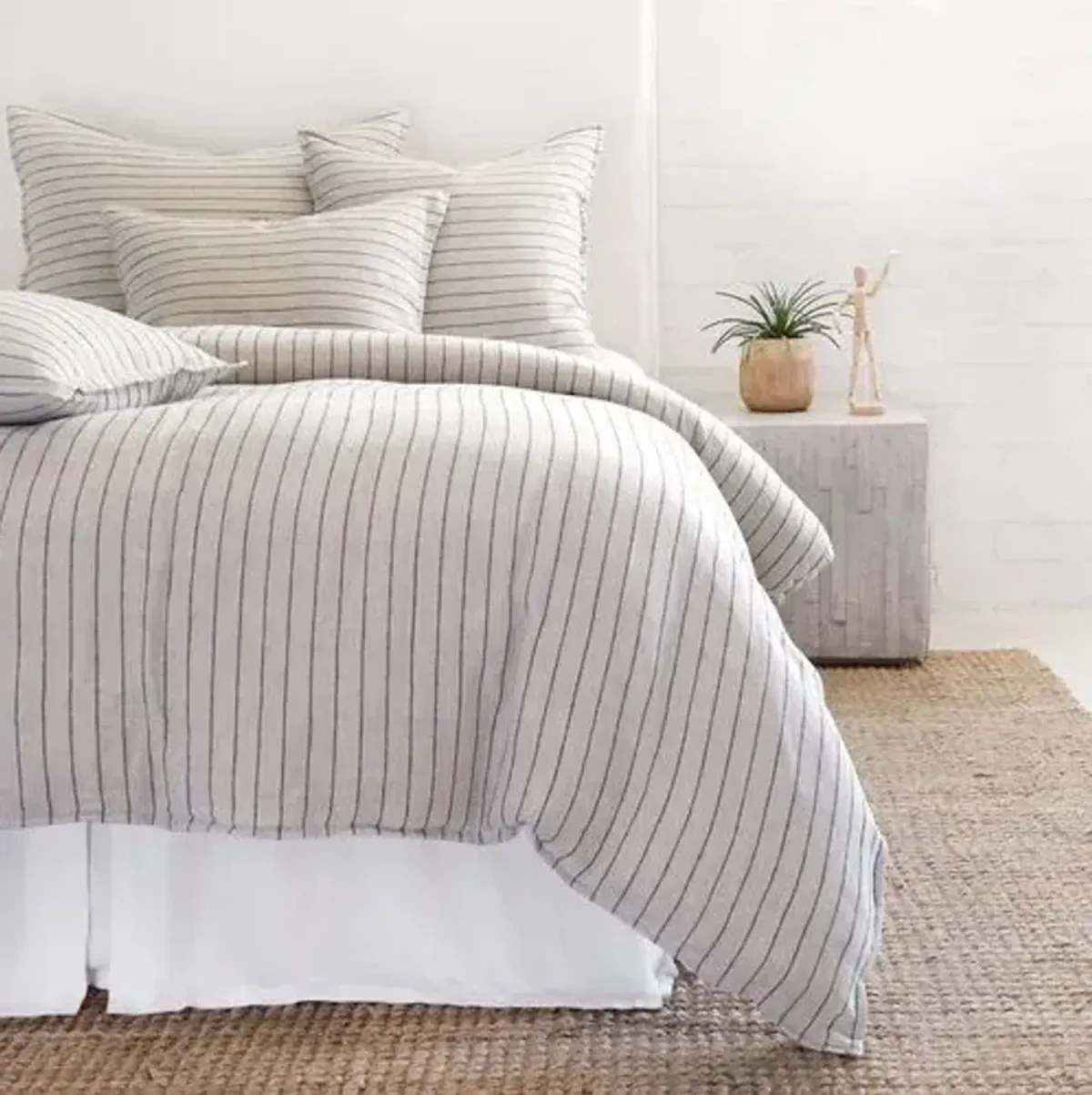 Blake Duvet Cover - Flax/Midnight - Pom Pom at Home - Gray