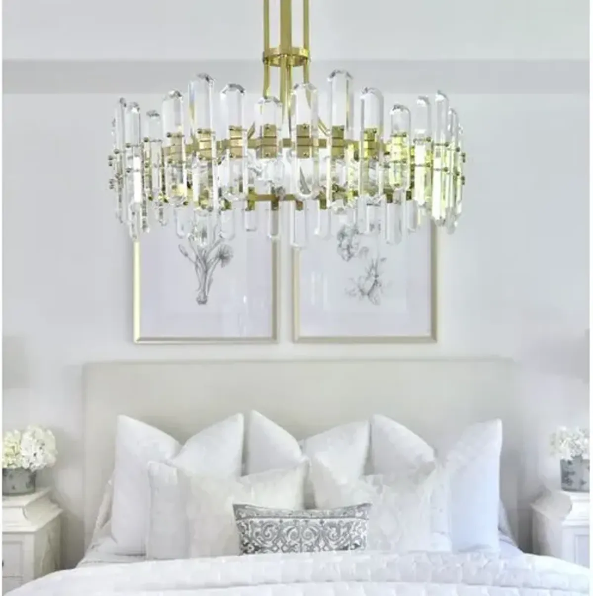 Bolton Chandelier - Aged Brass - Crystorama - Gold