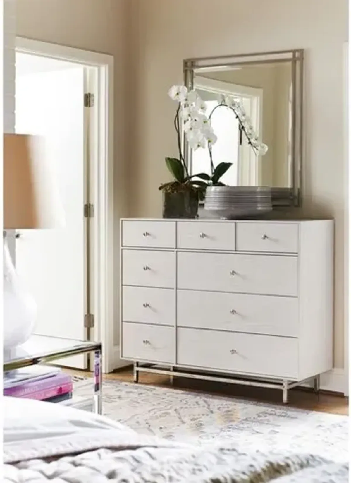 Kane 8-Drawer Dresser - Ivory