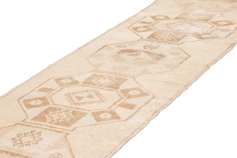 Vintage Turkish Wool Runner Rug - Apadana - Ivory - Ivory