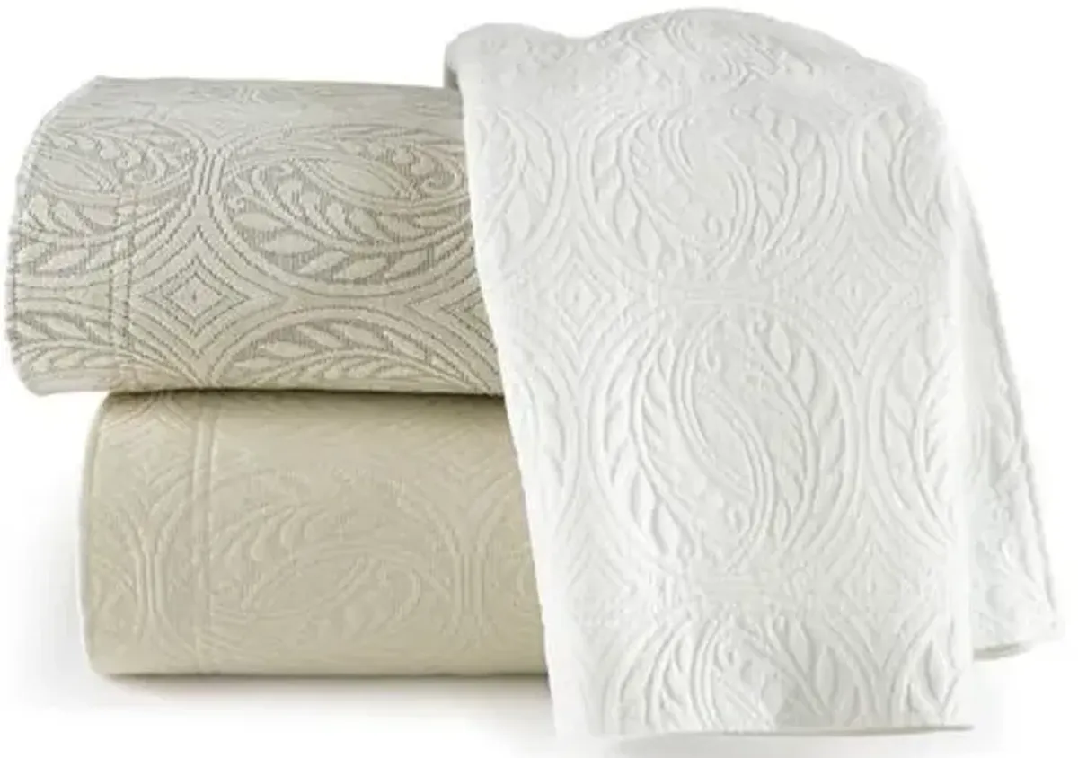 Vienna Coverlet - Peacock Alley - Ivory