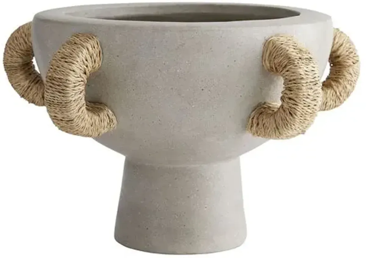 Clyde Centerpiece - Gray - Arteriors