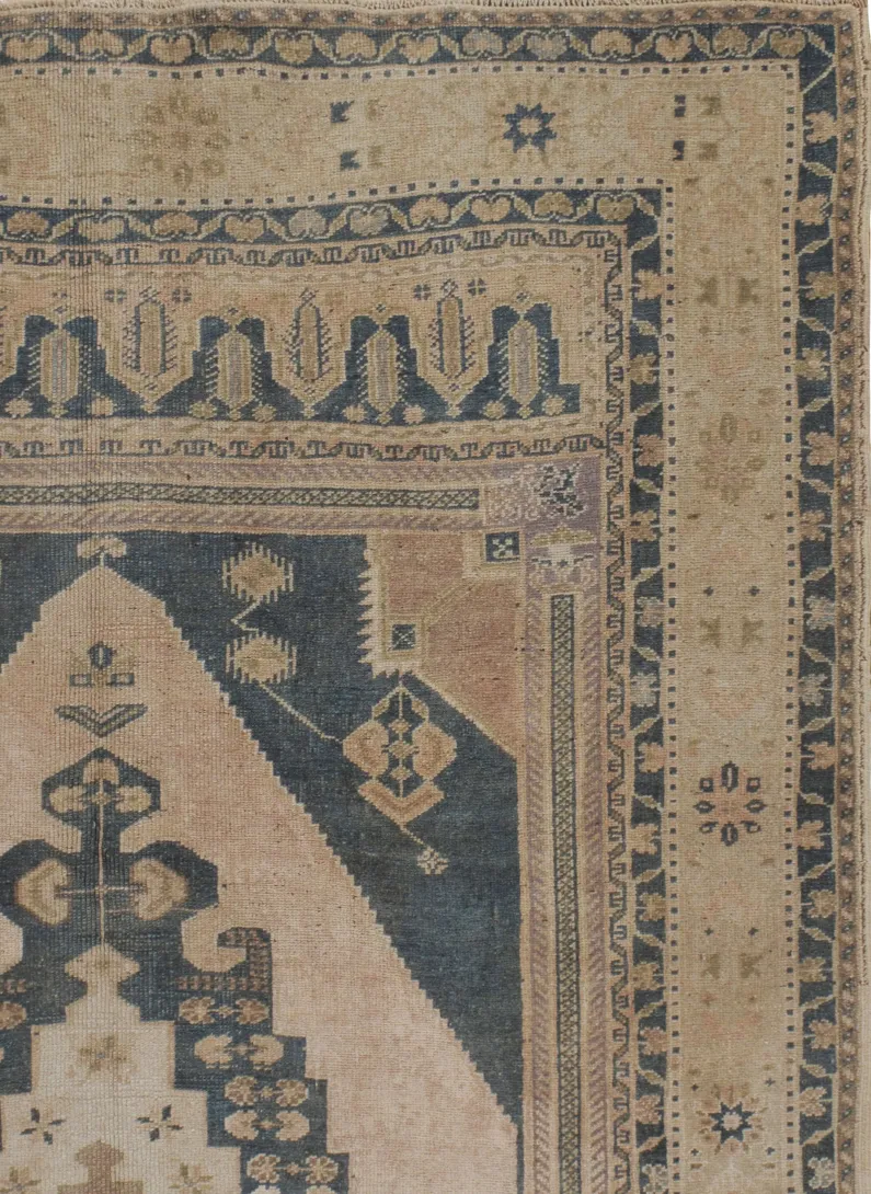 Turkish Oushak Rug - 5'5 x 9'2 - Beige - Beige